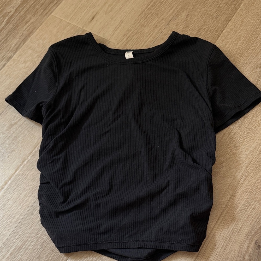 Black Ribbed Short Sleeve Top